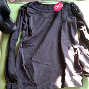 Alala Camo black long sleeve shirt